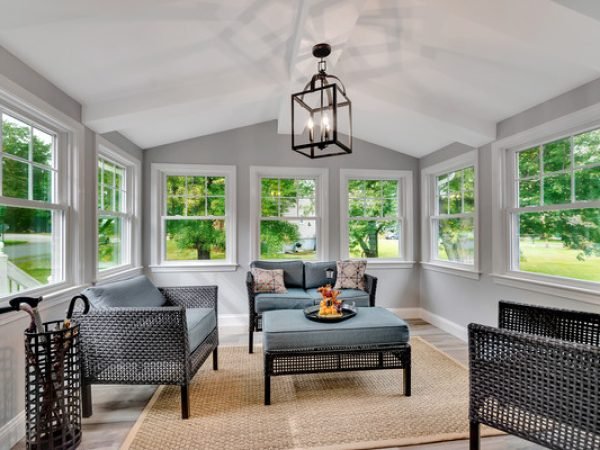 sunroom-class-double-hung-window
